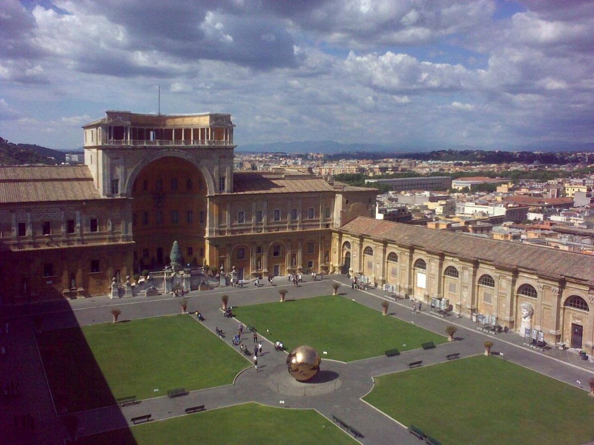 R.C. Vatican View Řím Exteriér fotografie